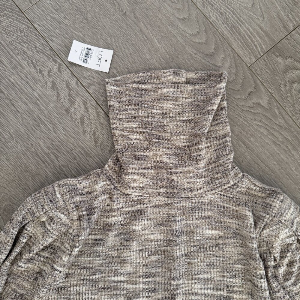 LOFT Turtleneck Sweater Marled - Small Neutral Knit Long Sleeve NWT - Picture 2 of 6